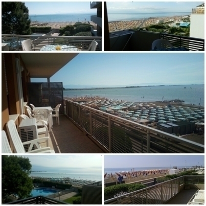 DER BLICK VOM BALKON AUF DEN STRAND UND DAS MEER - agentur ATLANTIDE